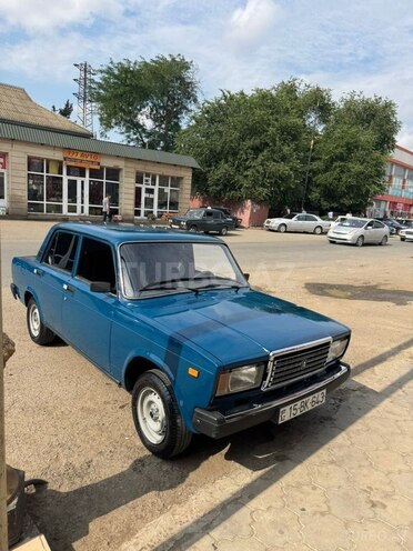 LADA (VAZ) 2107-4