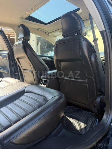 Ford Fusion (North America)-14