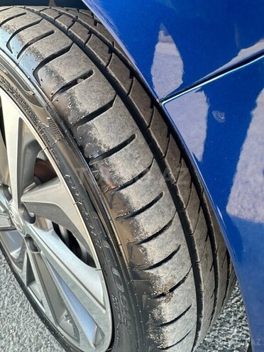 Hyundai Accent-5