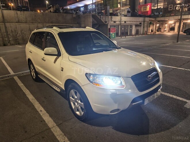 Hyundai Santa Fe-10