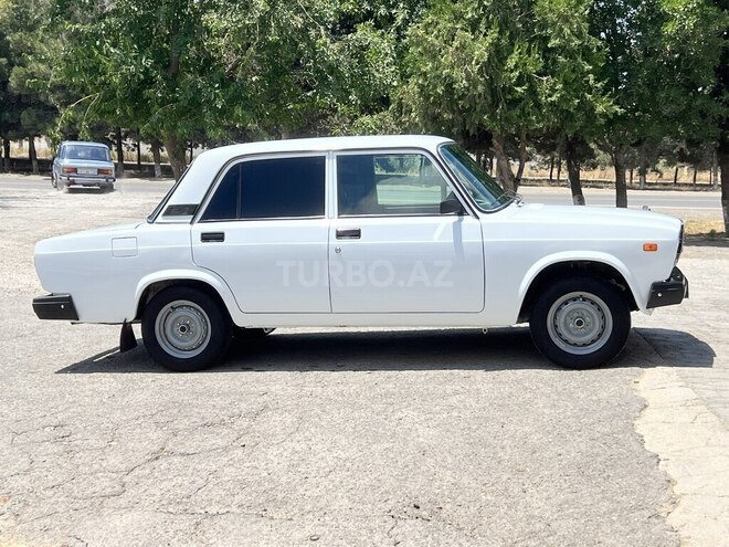 LADA (VAZ) 2107-6
