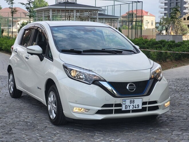 Nissan Note-3