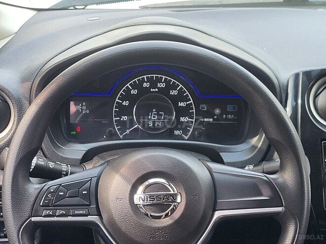 Nissan Note-13