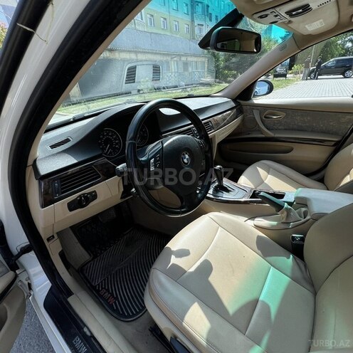 BMW 335-8