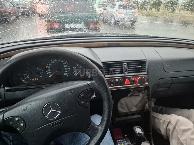 Mercedes C 240-8