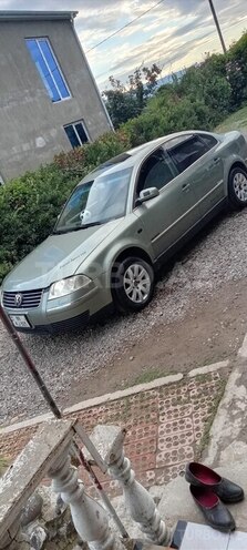 Volkswagen Passat-3