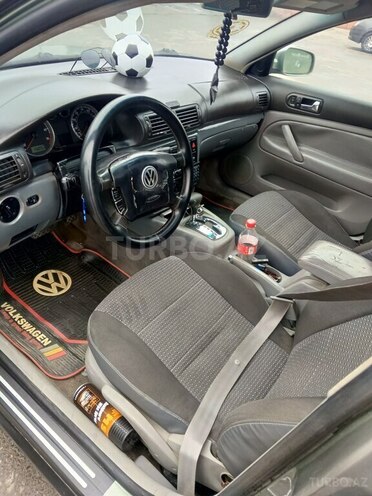 Volkswagen Passat-6