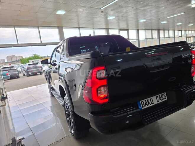 Toyota Hilux-7