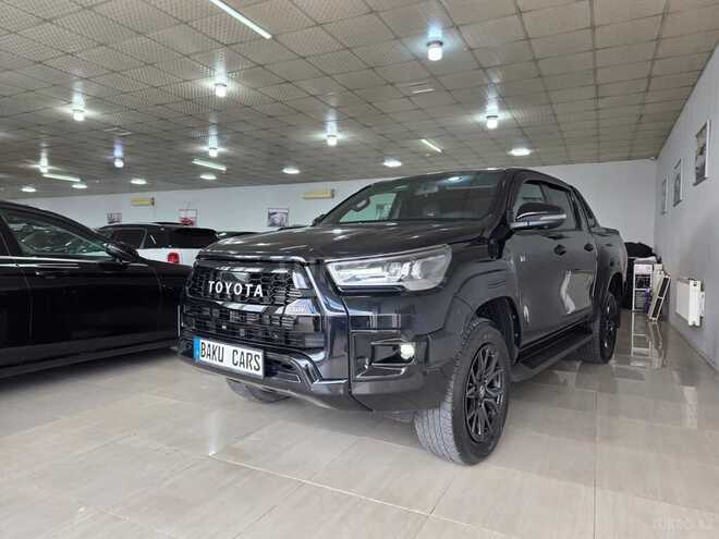 Toyota Hilux-4