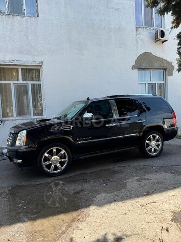 Cadillac Escalade-2