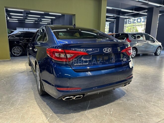Hyundai Sonata-2