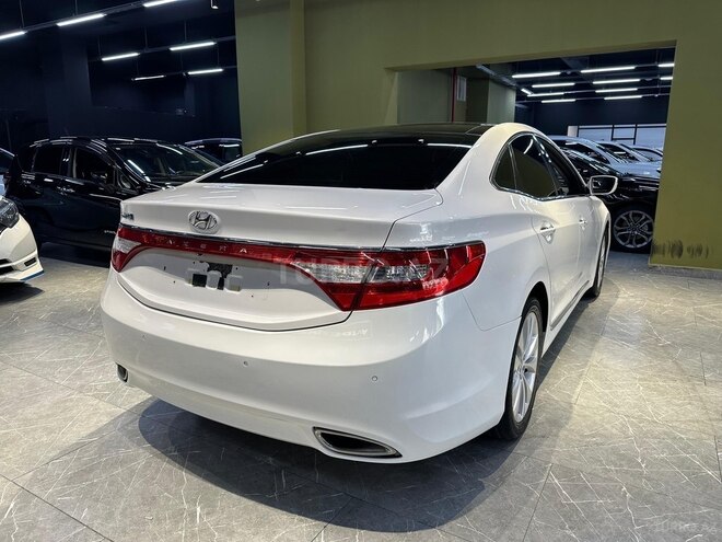 Hyundai Grandeur-4