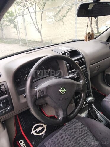 Opel Astra-7