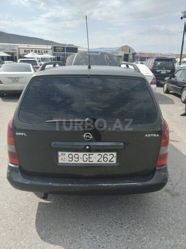 Opel Astra-3