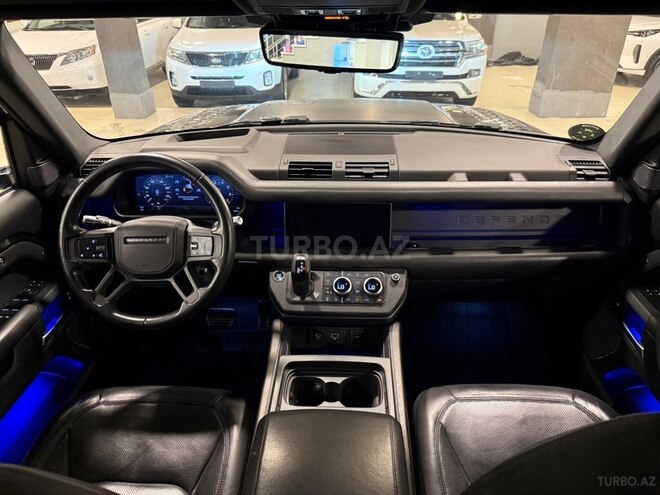 Land Rover Defender-15