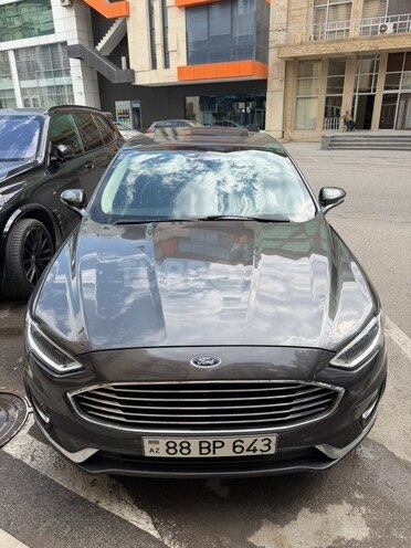 Ford Fusion (North America)-1