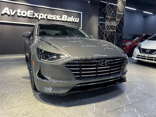 Hyundai Sonata-3