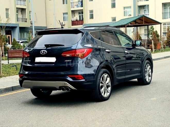 Hyundai Santa Fe-8