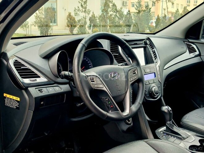 Hyundai Santa Fe-14