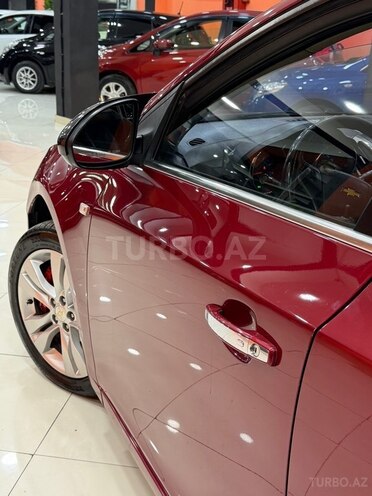 Chevrolet Cruze-11