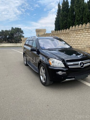 Mercedes GL 450 4MATIC-4
