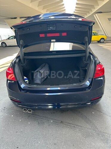 BMW 320d-5