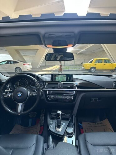 BMW 320d-6