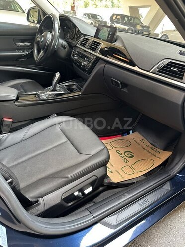 BMW 320d-8