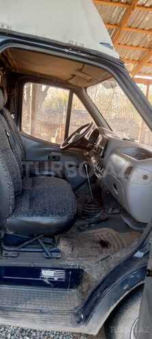 Ford Transit-4