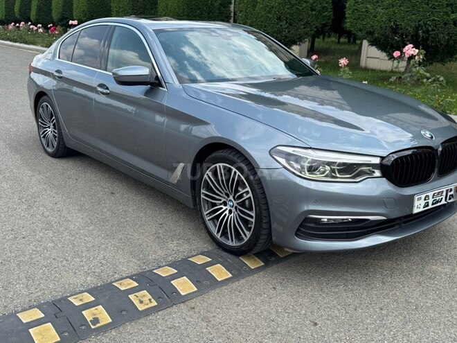 BMW 530e-6