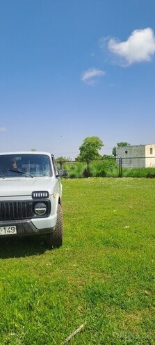 LADA (VAZ) Niva-13