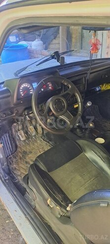 LADA (VAZ) Niva-16