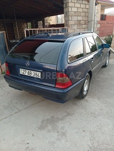 Mercedes C 180-3
