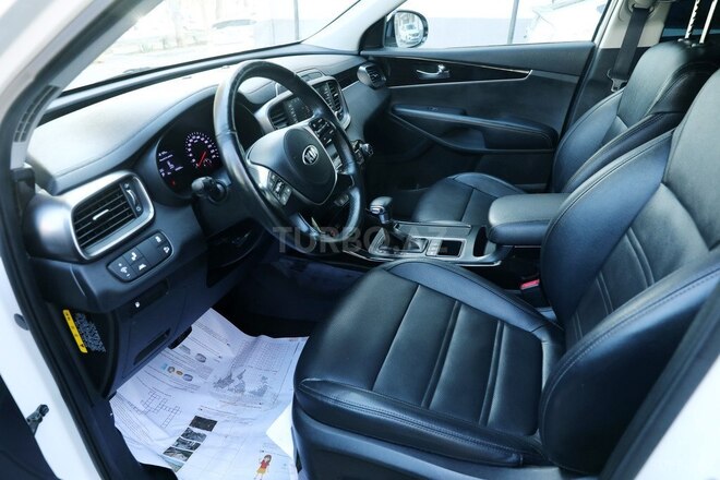 Kia Sorento-7