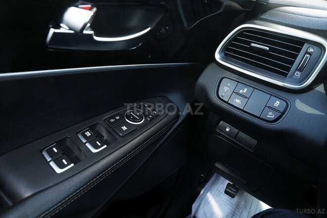 Kia Sorento-14