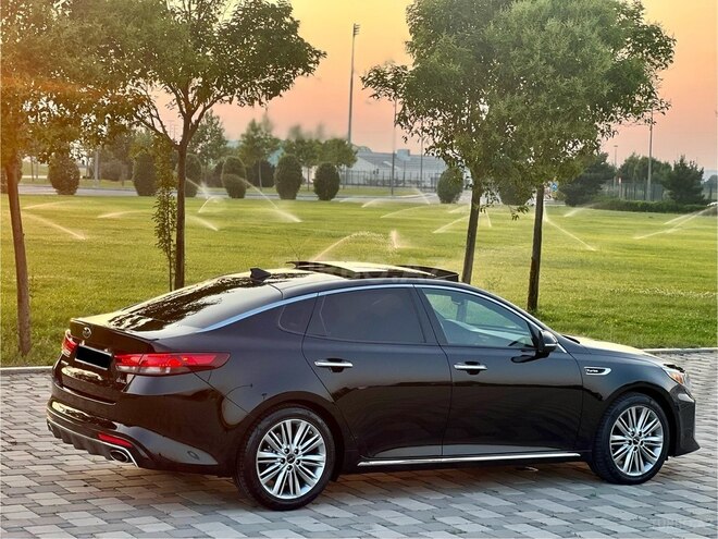 Kia Optima-12