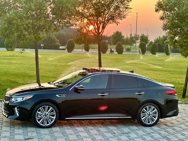 Kia Optima-4