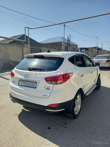 Hyundai ix35-5
