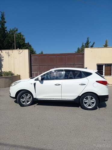 Hyundai ix35-4