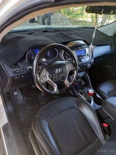 Hyundai ix35-8