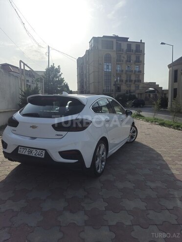 Chevrolet Cruze-2
