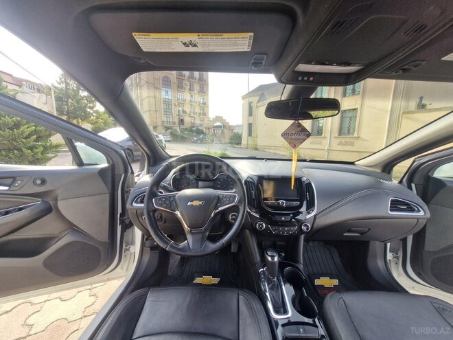 Chevrolet Cruze-4