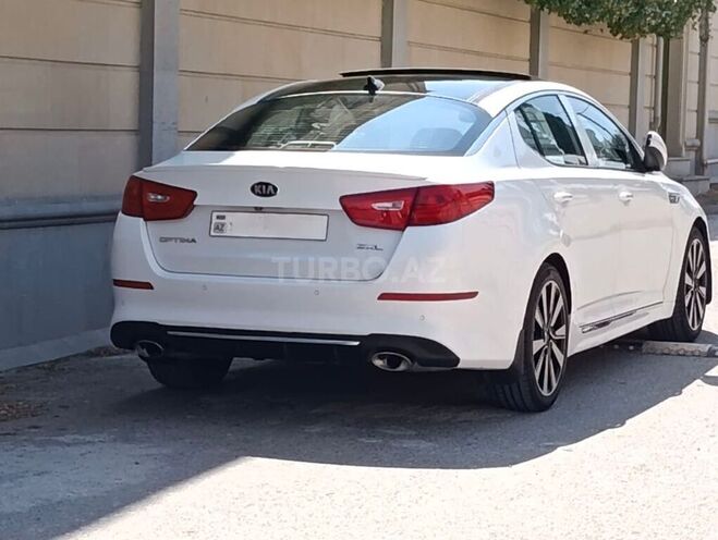 Kia Optima-3