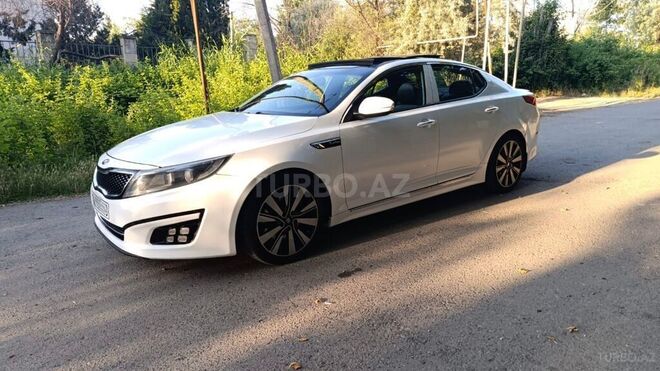 Kia Optima-4
