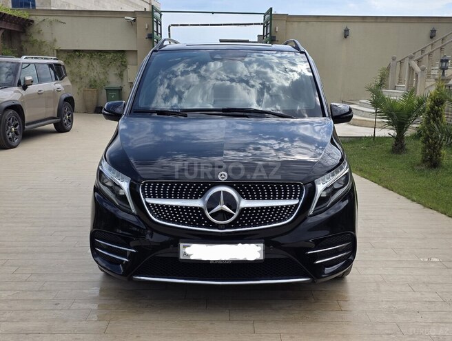 Mercedes V 300-1