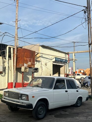 LADA (VAZ) 2107-9