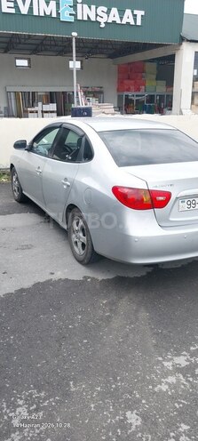 Hyundai Avante-12