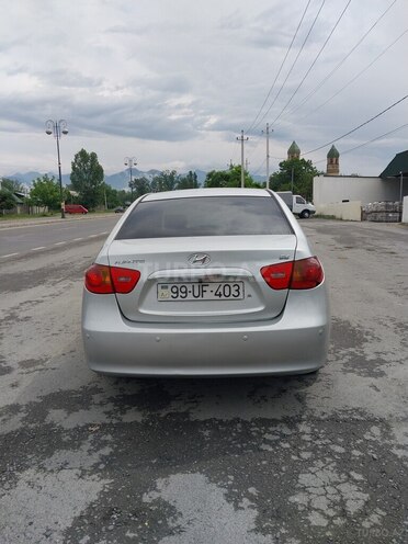 Hyundai Avante-6