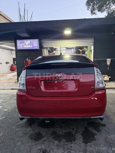 Toyota Prius-2