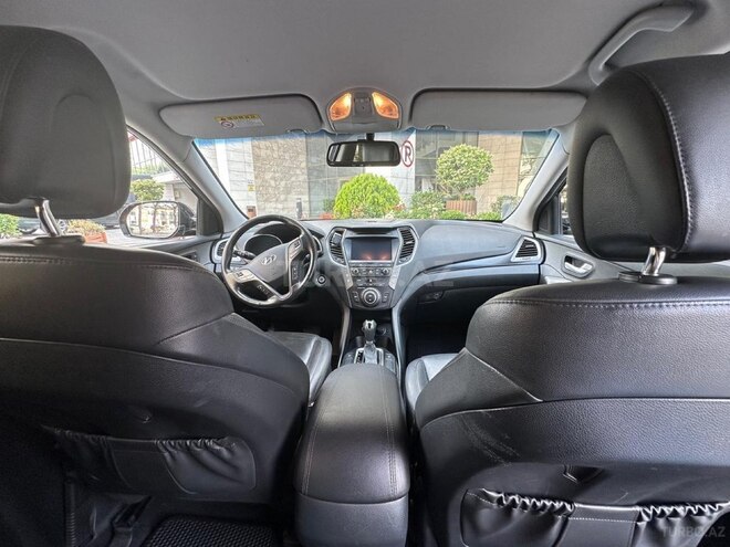 Hyundai Santa Fe-11